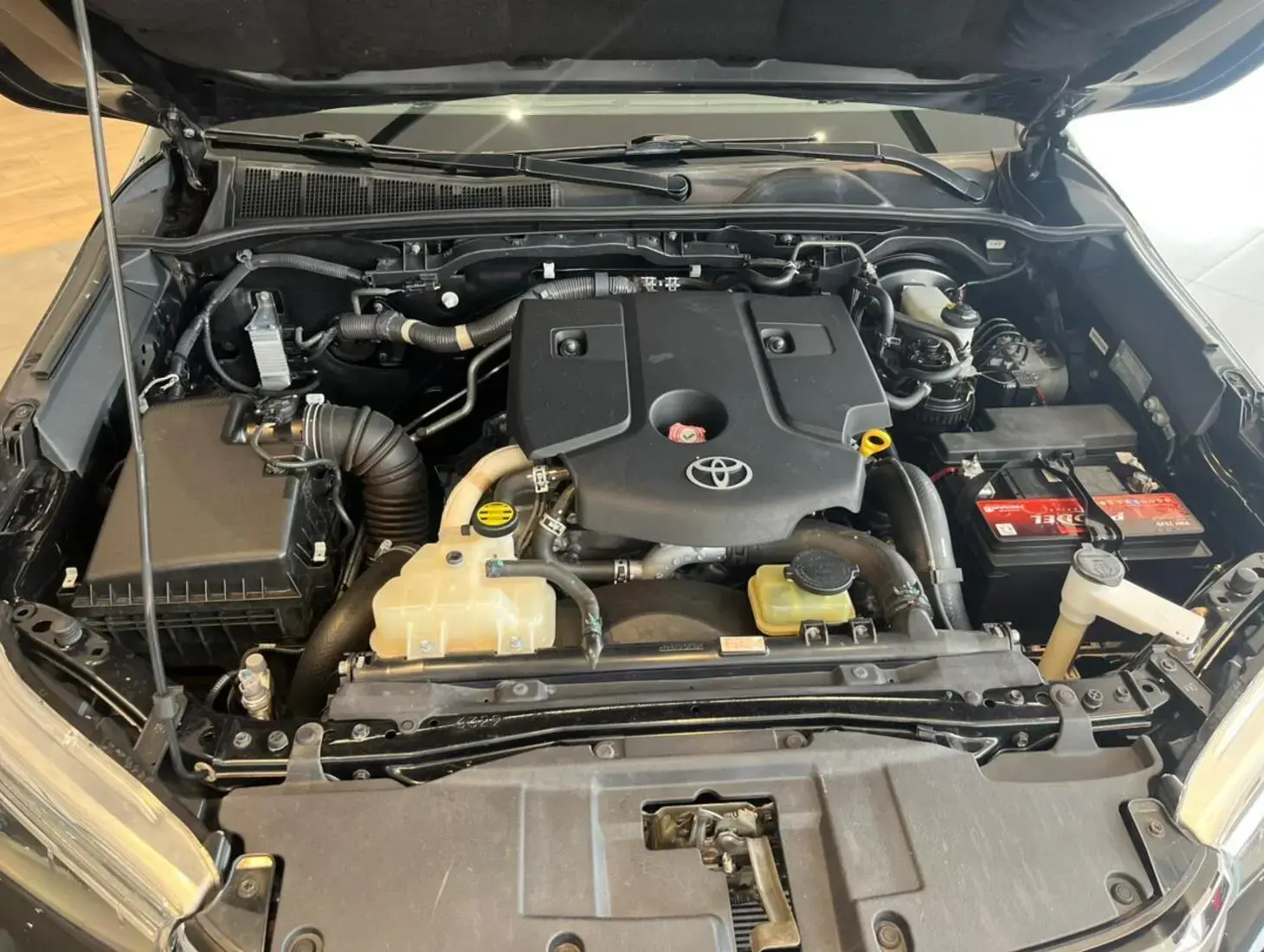 galeria HILUX SRX 4X4 2.8