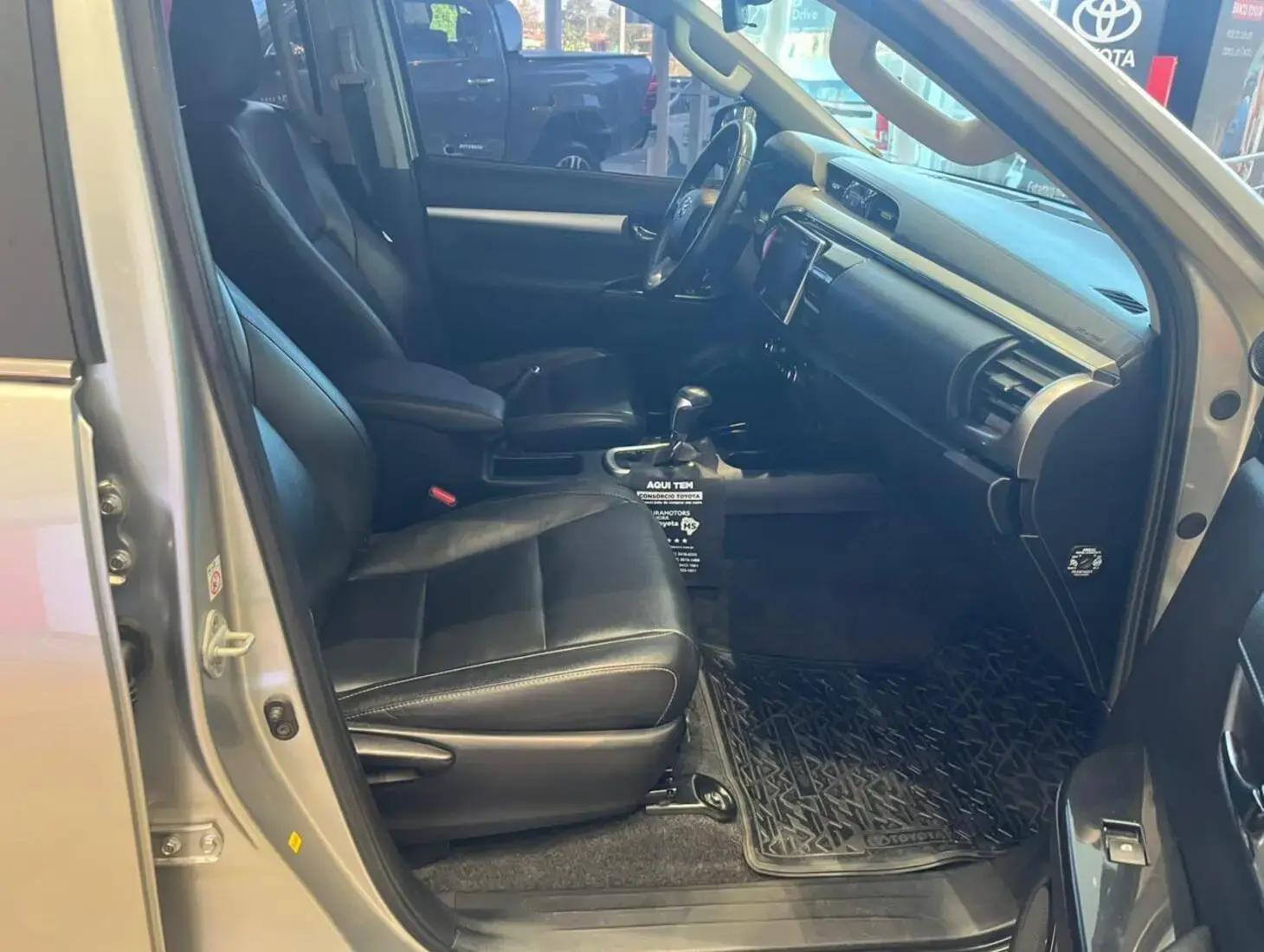 galeria HILUX SRX 4X4 2.8