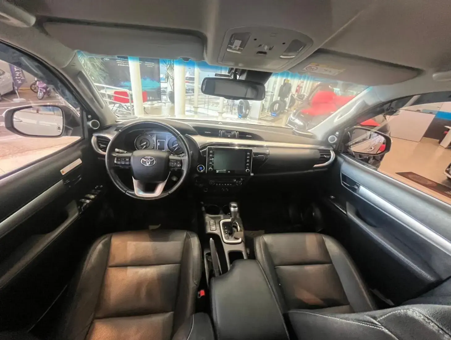 galeria HILUX SRX 4X4 2.8