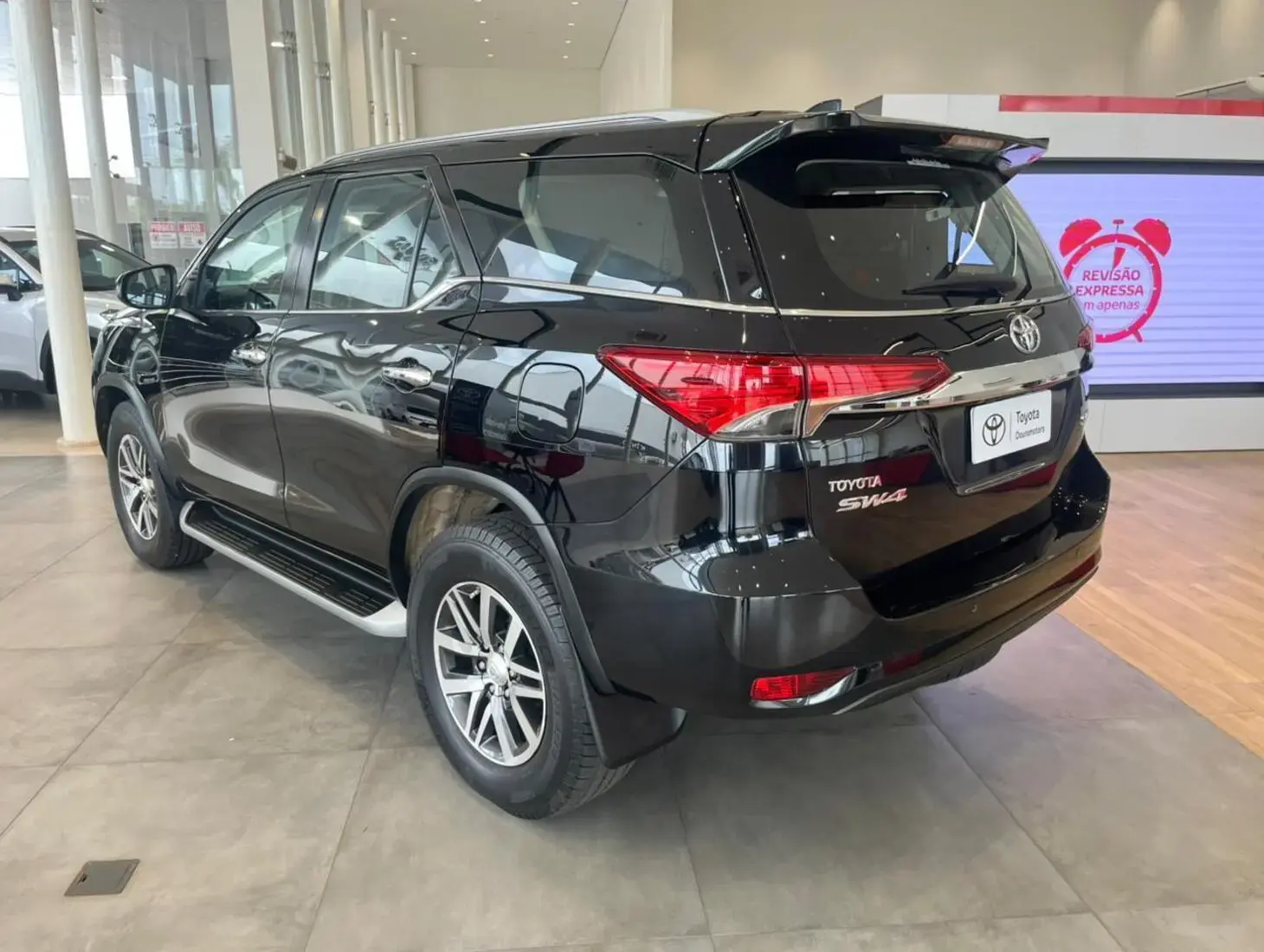 galeria HILUX SRX 4X4 2.8