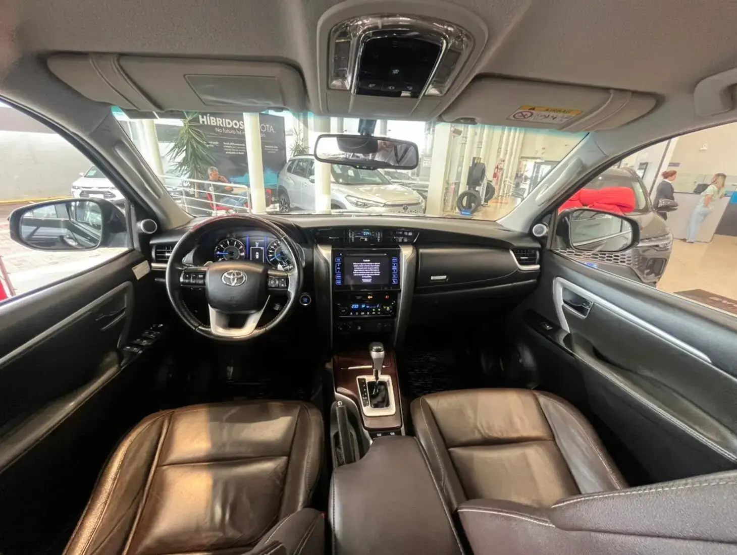 galeria HILUX SRX 4X4 2.8