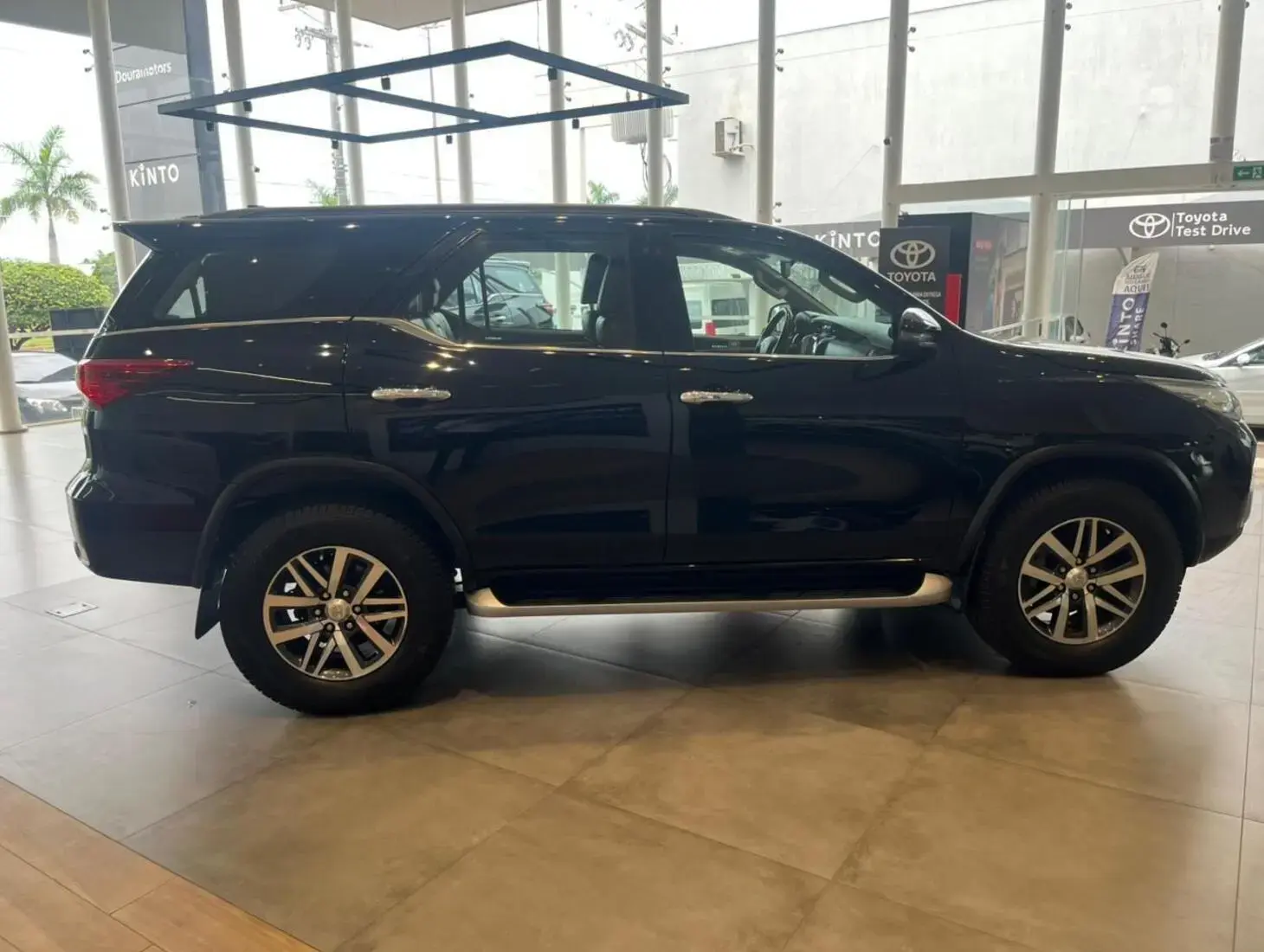 galeria HILUX SRX 4X4 2.8