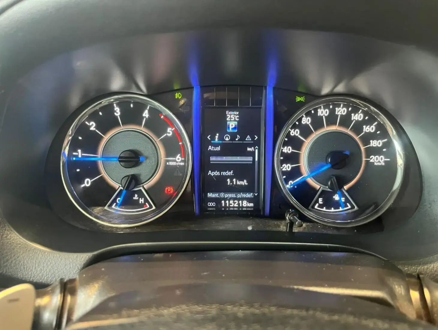 galeria HILUX SRX 4X4 2.8