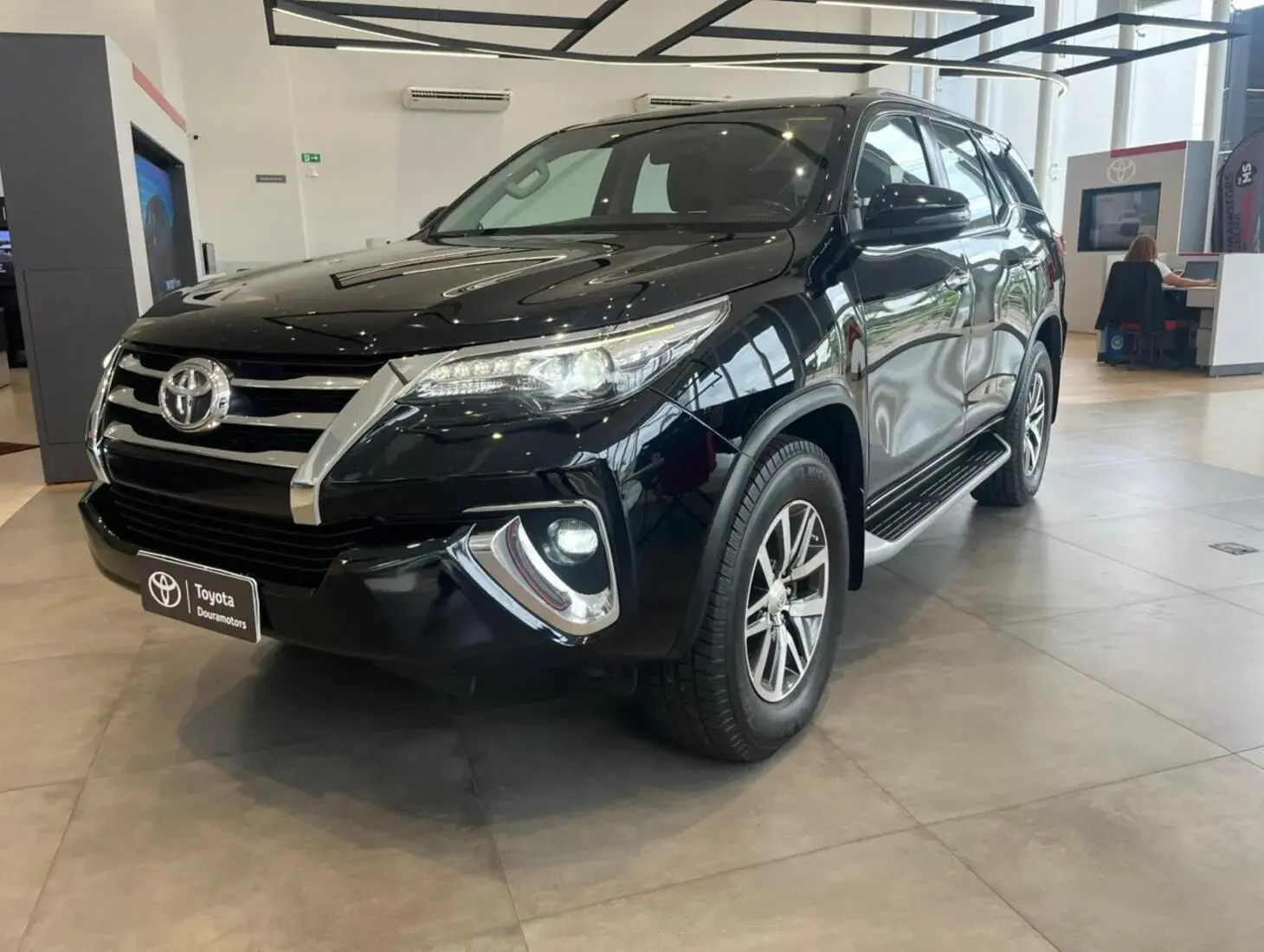 galeria HILUX SRX 4X4 2.8