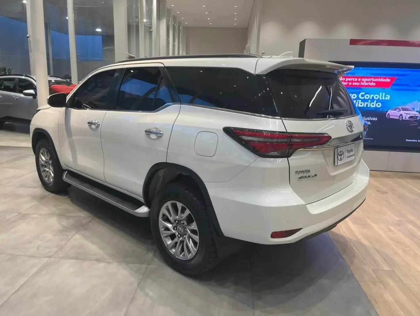 galeria SW4 SRX LUGARES 2.8 4X4