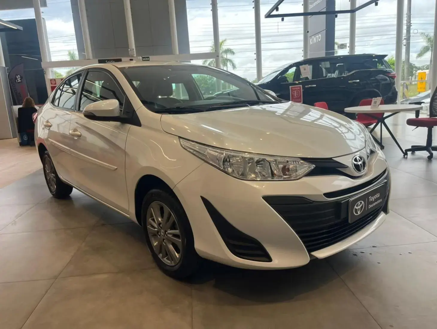 galeria YARIS CONNECT PLUS