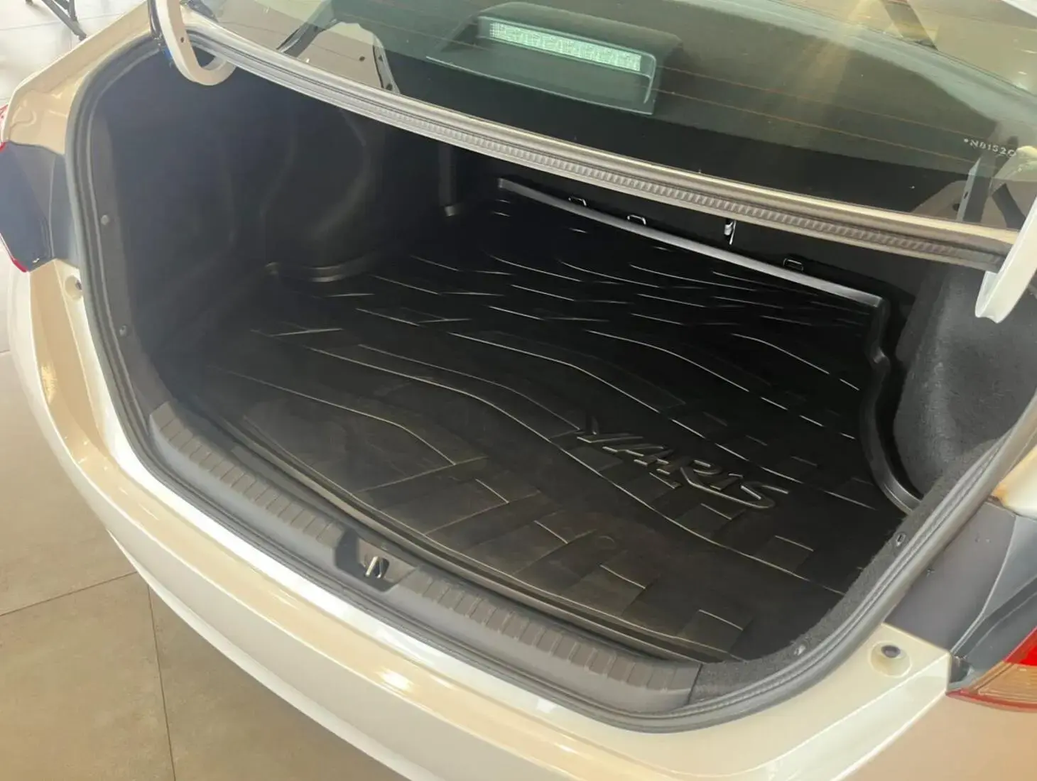 galeria YARIS CONNECT PLUS