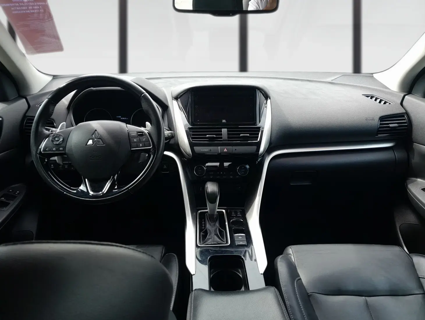 galeria Eclipse Cross