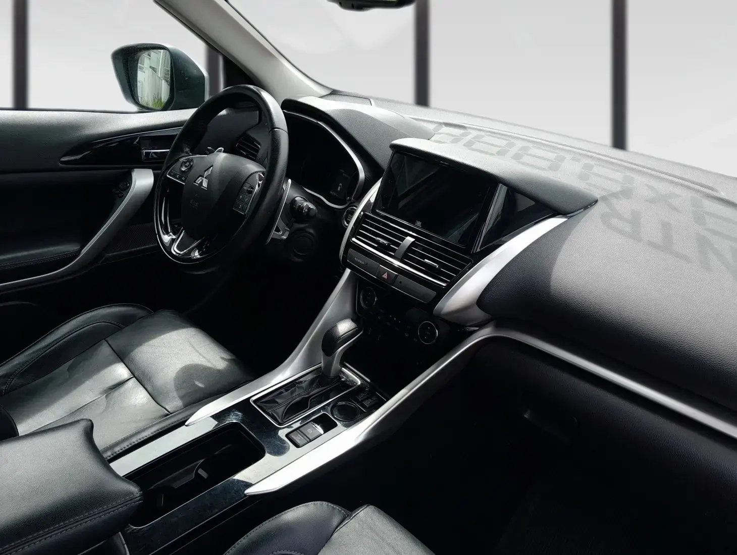 galeria Eclipse Cross