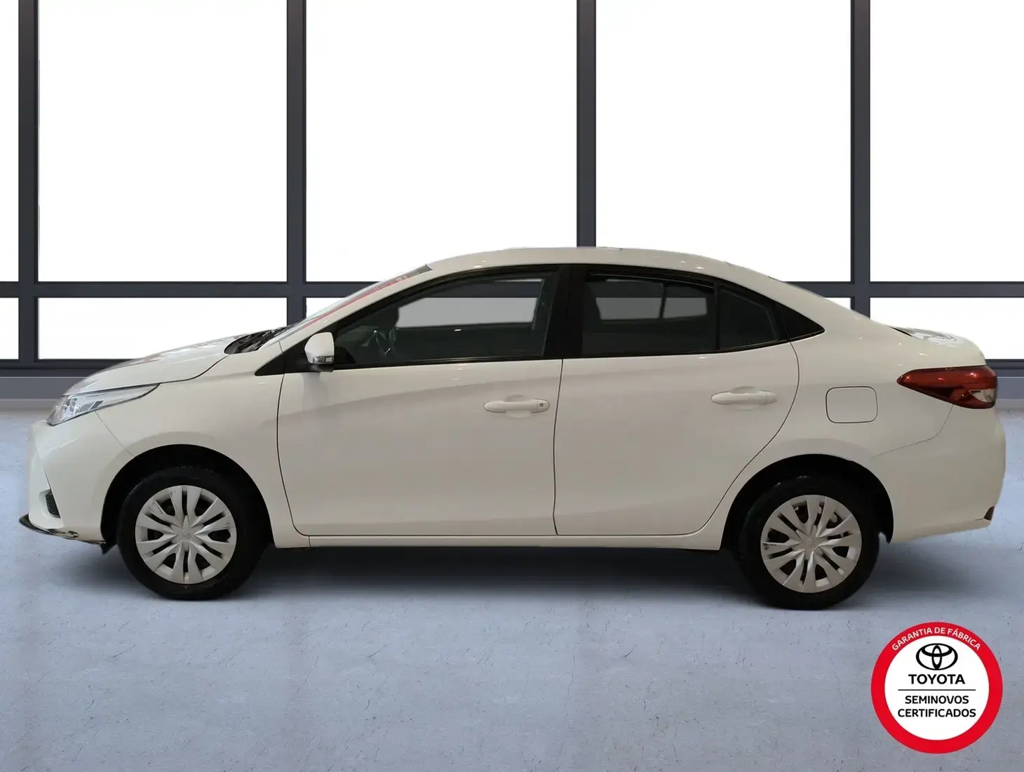 galeria Yaris Sedan