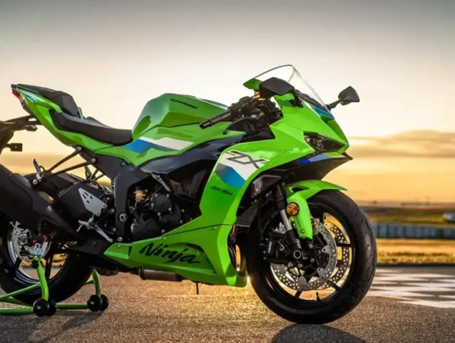 Ninja ZX-6R 2026 - é na Valence Kawasaki