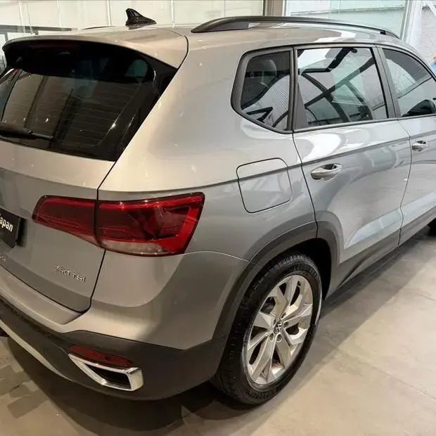 Volkswagen TAOS 1.4 250 TSI TOTAL FLEX COMFORTLINE AUTOMÁTICO