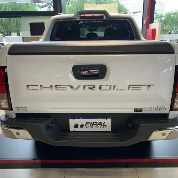 Chevrolet S10 2.8 16V TURBO DIESEL HIGH COUNTRY CD 4X4 AUTOMÁTICO