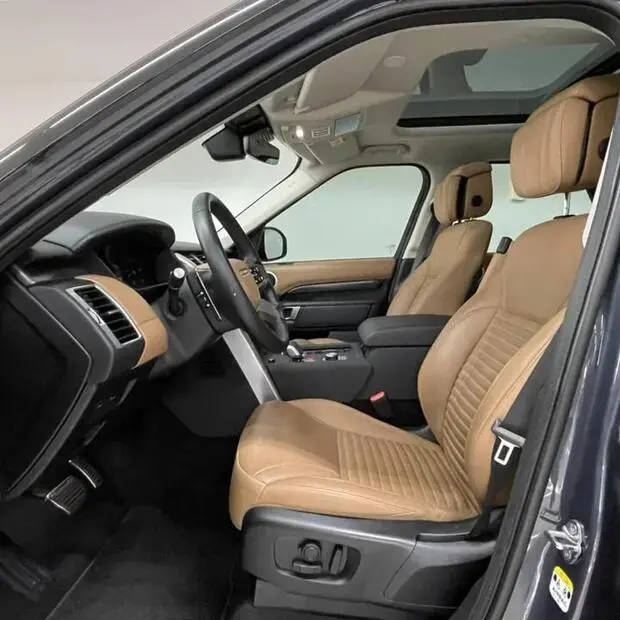 Land Rover Discovery D350 3.0 MHEV Metropolitan