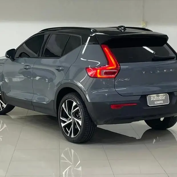 Volvo XC40 1.5 T5 Hybrid R-Design AWD