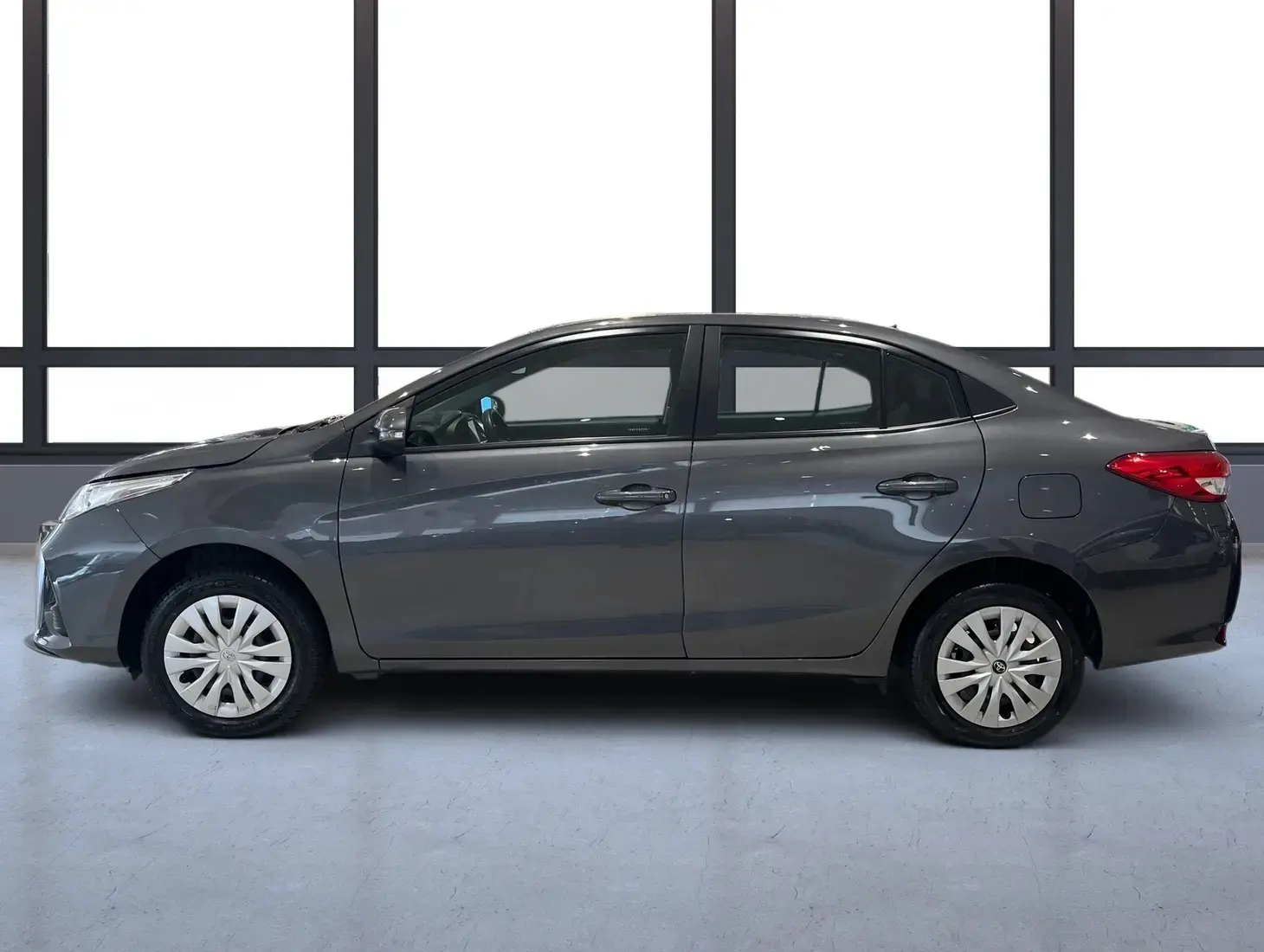 galeria Yaris Sedan