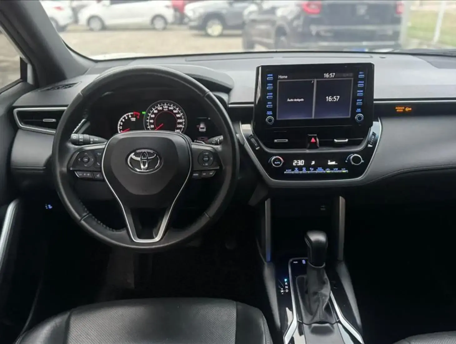 galeria COROLLA CROSS