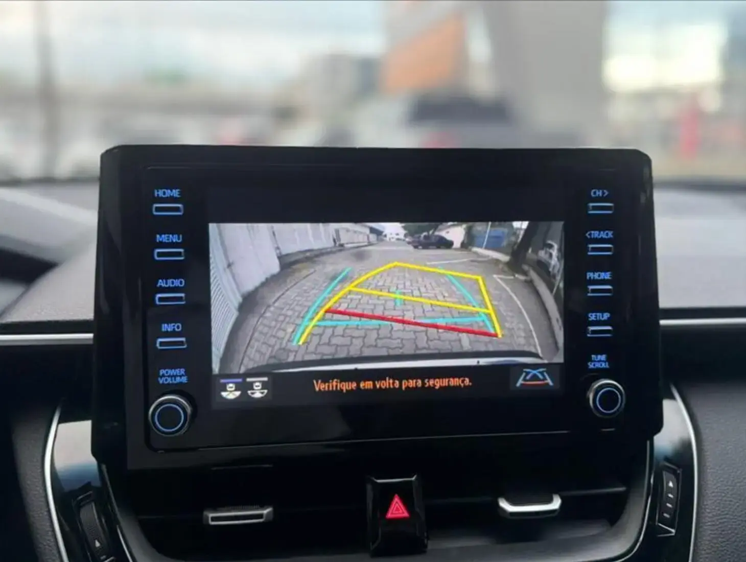 galeria COROLLA CROSS