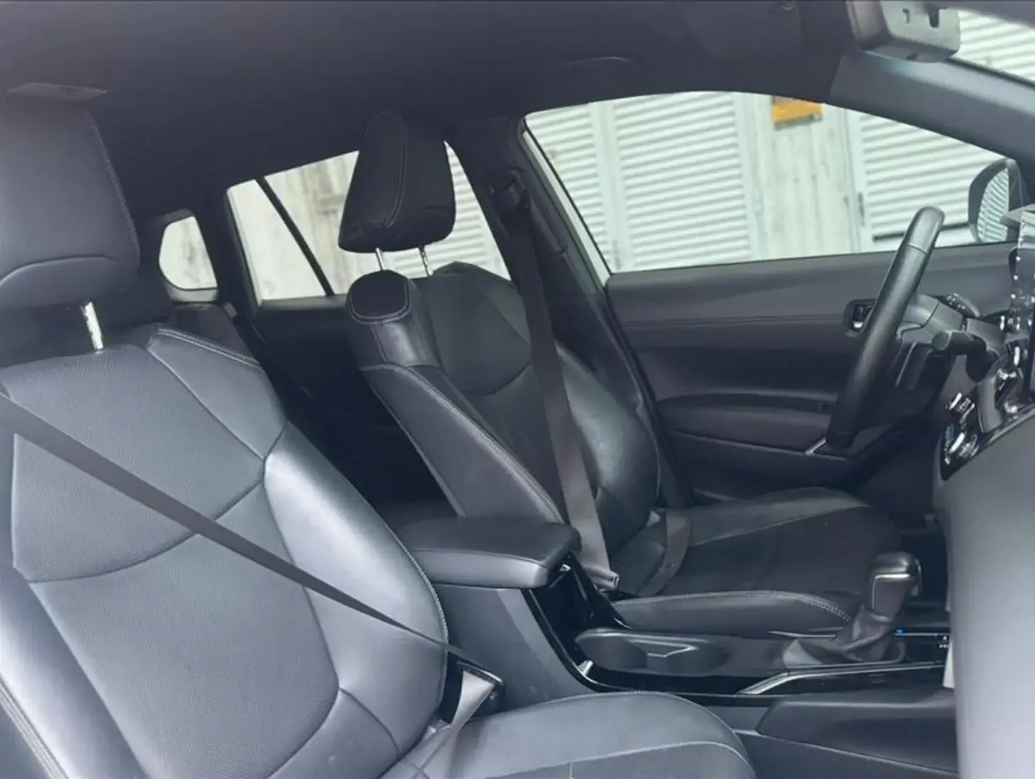 galeria COROLLA CROSS