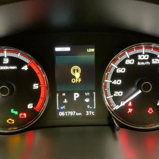 Mitsubishi L200 TRITON 2.4 16V TURBO DIESEL SPORT HPE-S CD 4P 4X4 AUTOMÁTICO