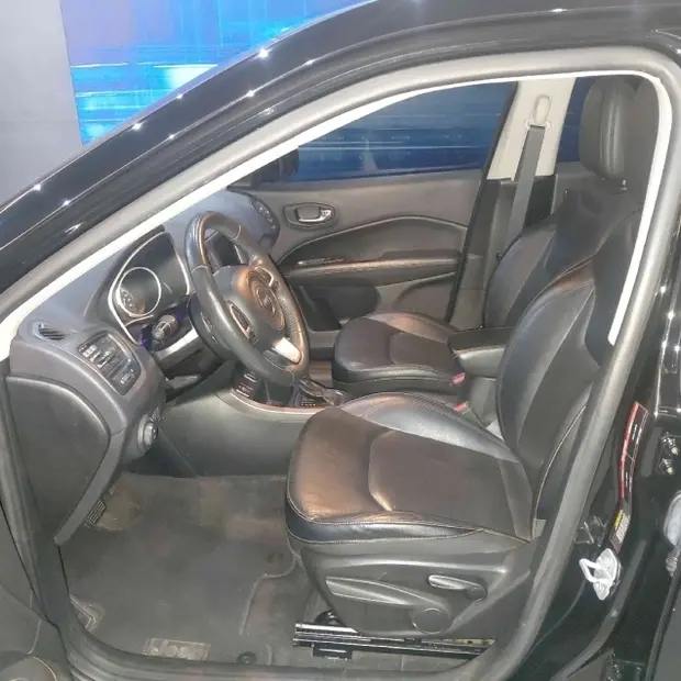 Jeep COMPASS 2.0 16V FLEX LONGITUDE AUTOMÁTICO