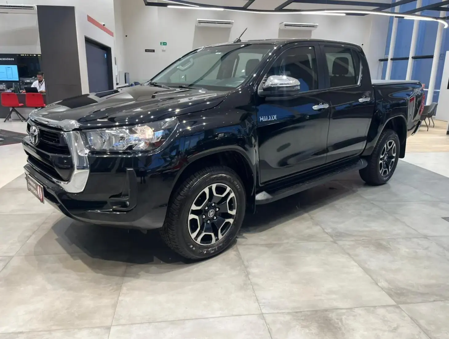 galeria HILUX SRV 4X4 2.8