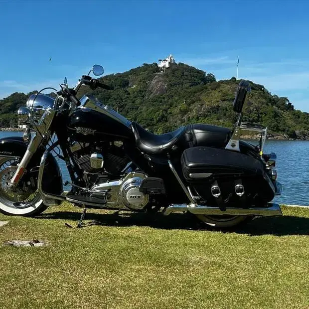 Harley Davidson ROAD KING CLASSIC