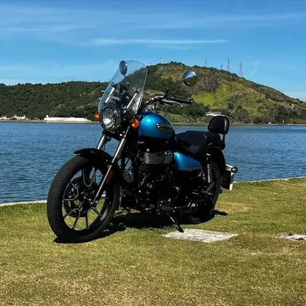 Royal Enfield METEOR 350 SUPERNOVA