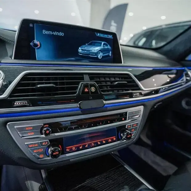 Bmw 750i 750iL M Sport Sedan 4.4 V8 450cv Aut.