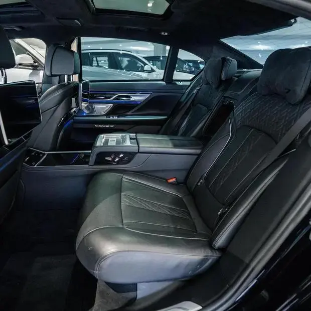 Bmw 750i 750iL M Sport Sedan 4.4 V8 450cv Aut.