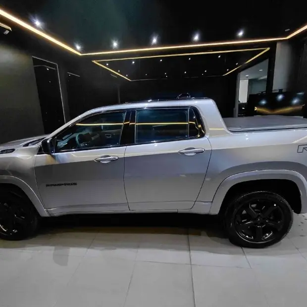Ram RAMPAGE 2.0 HURRICANE 4 TURBO GASOLINA R/T 4X4 AUTOMÁTICO