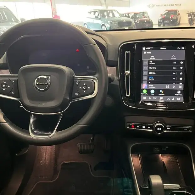 Volvo C40 Recharge Plus (Elétrico)