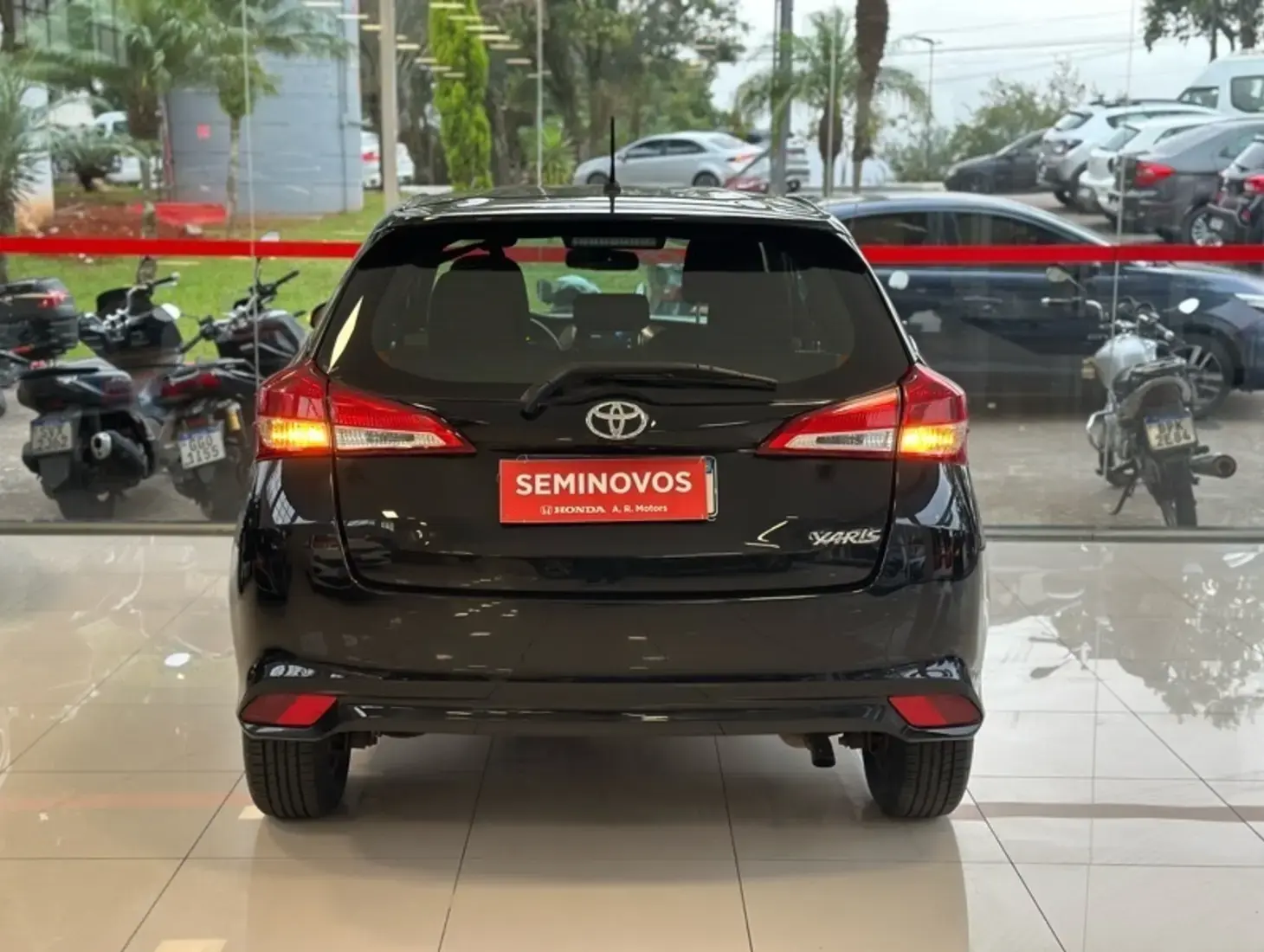 galeria Yaris