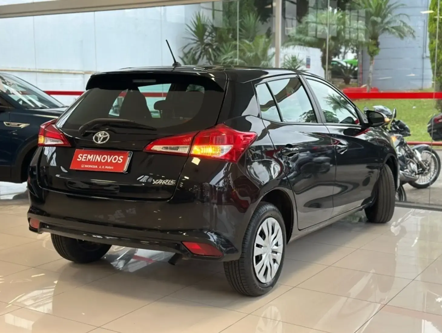 galeria Yaris