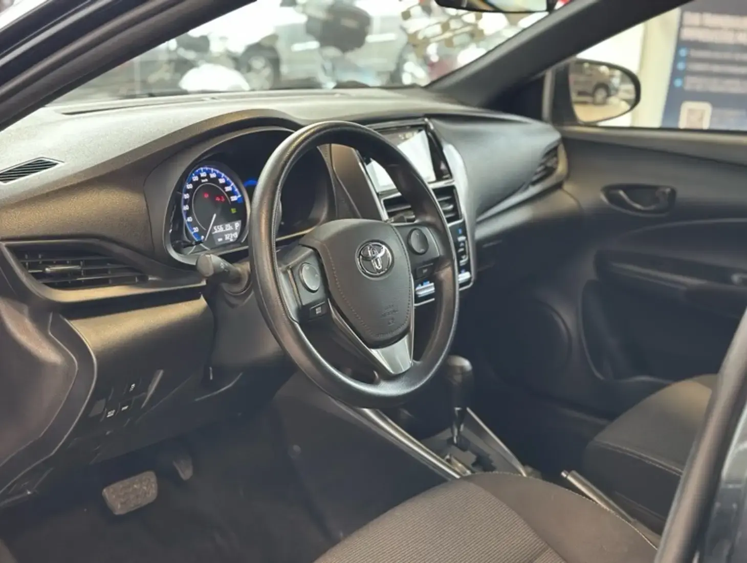 galeria Yaris