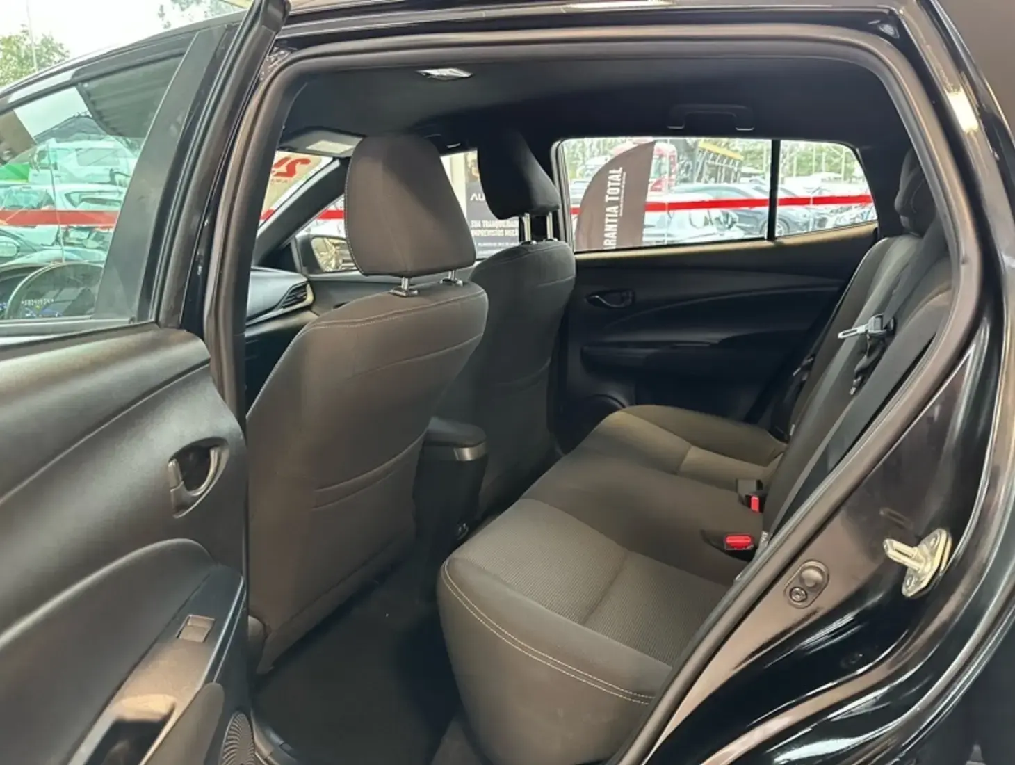 galeria Yaris