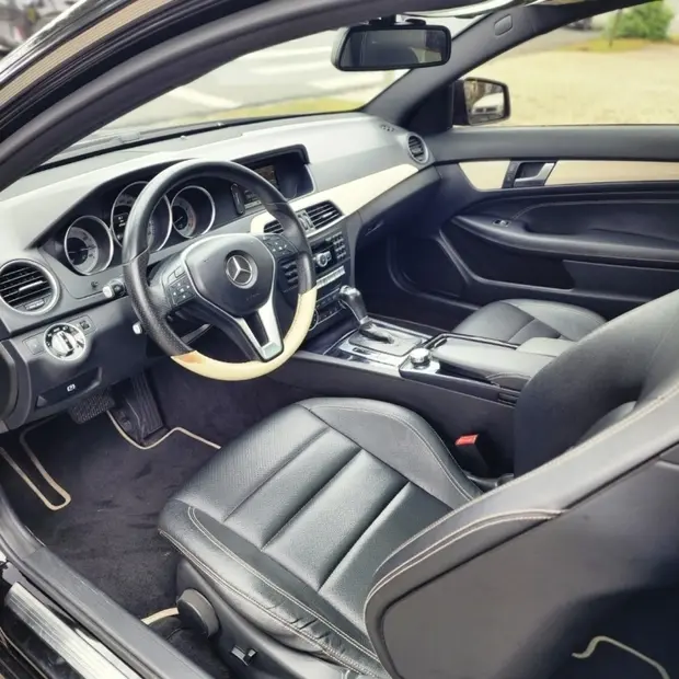 Mercedes Benz C 180 1.6 CGI COUPE 16V TURBO GASOLINA 2P AUTOMÁTICO