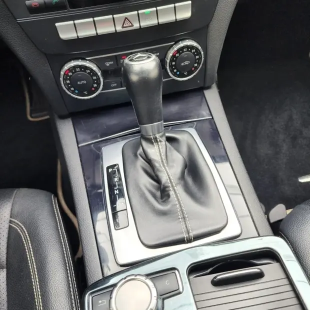 Mercedes Benz C 180 1.6 CGI COUPE 16V TURBO GASOLINA 2P AUTOMÁTICO