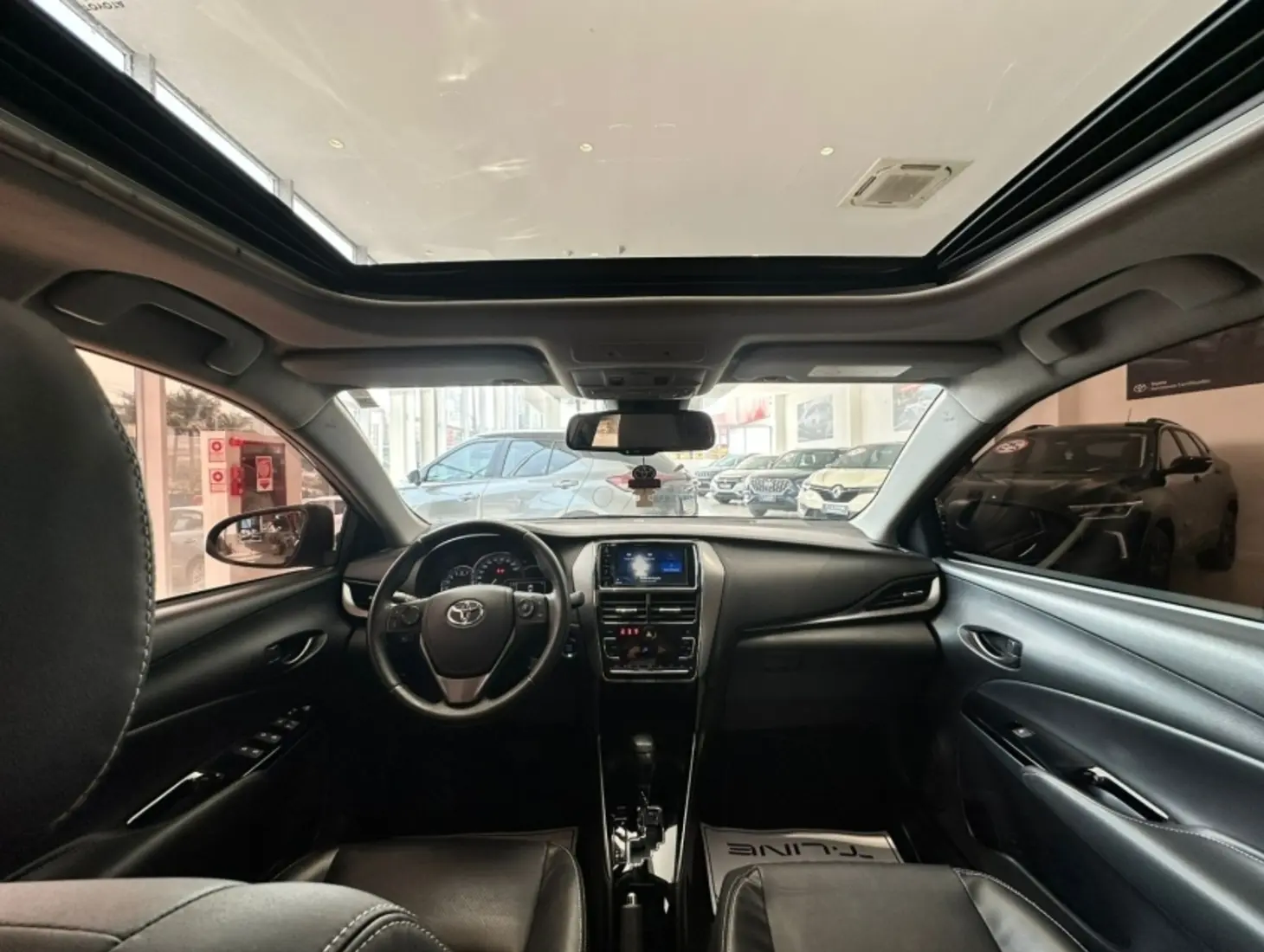 galeria YARIS