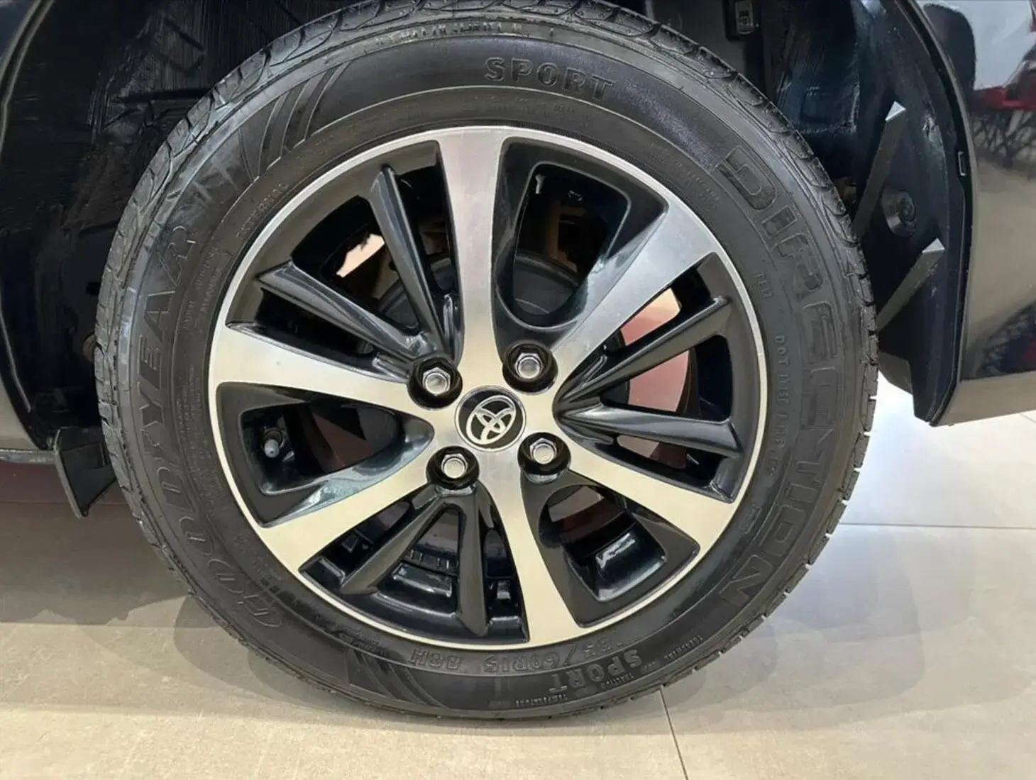 galeria YARIS