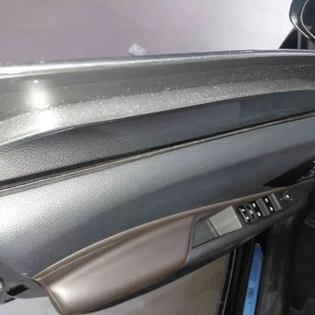 Jeep COMMANDER 2.0 TD380 TURBO DIESEL OVERLAND AT9