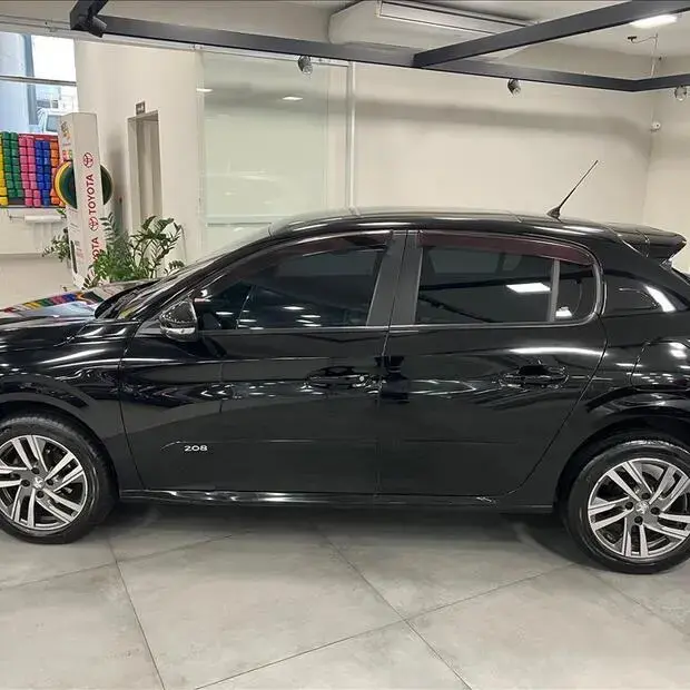 Peugeot 208 1.6 16V FLEX GRIFFE AT6
