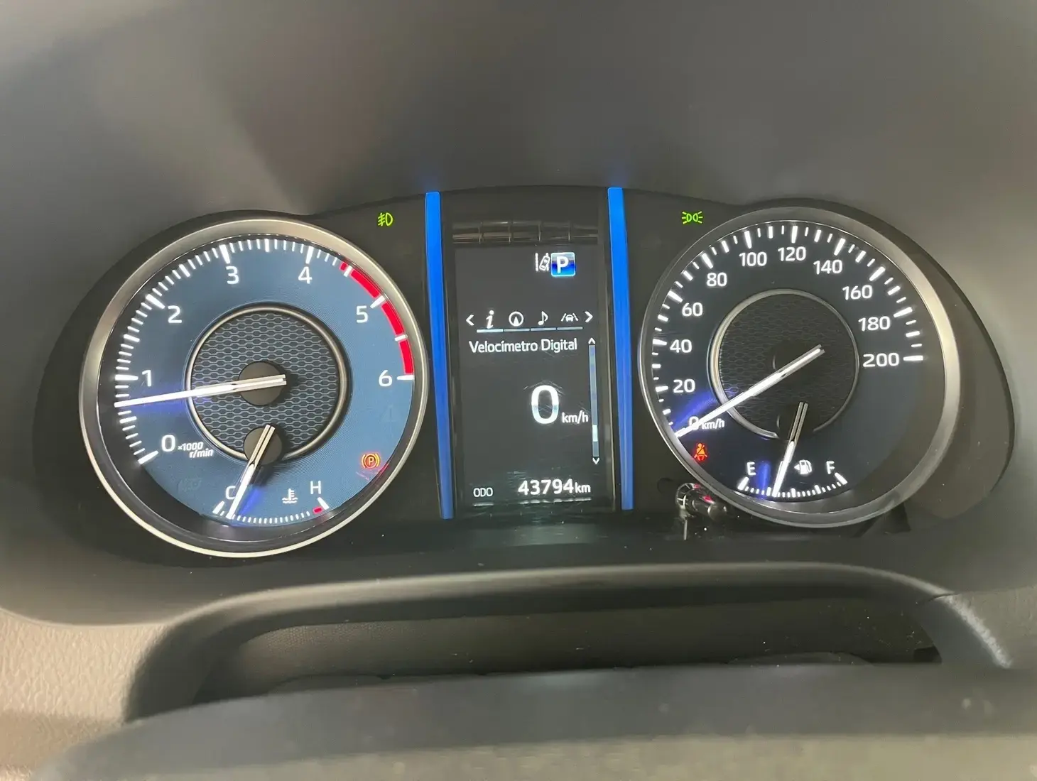 galeria Hilux SW4