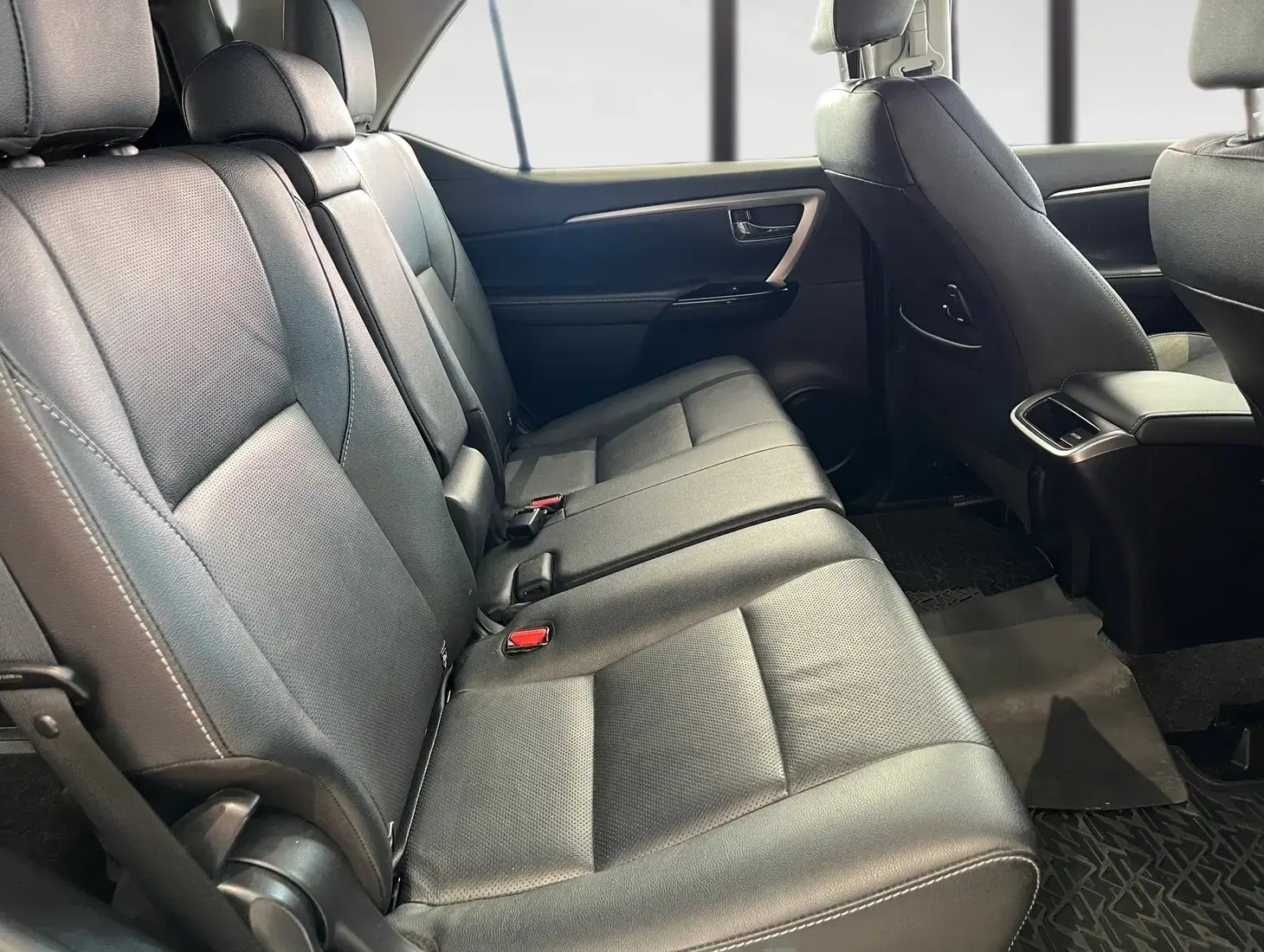 galeria Hilux SW4