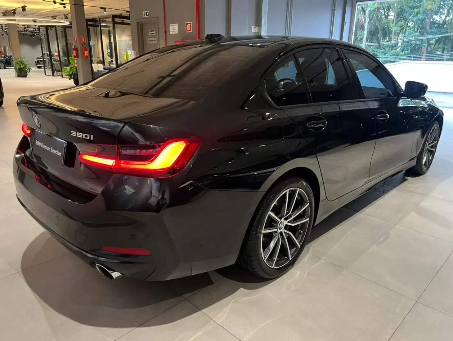 galeria 320i