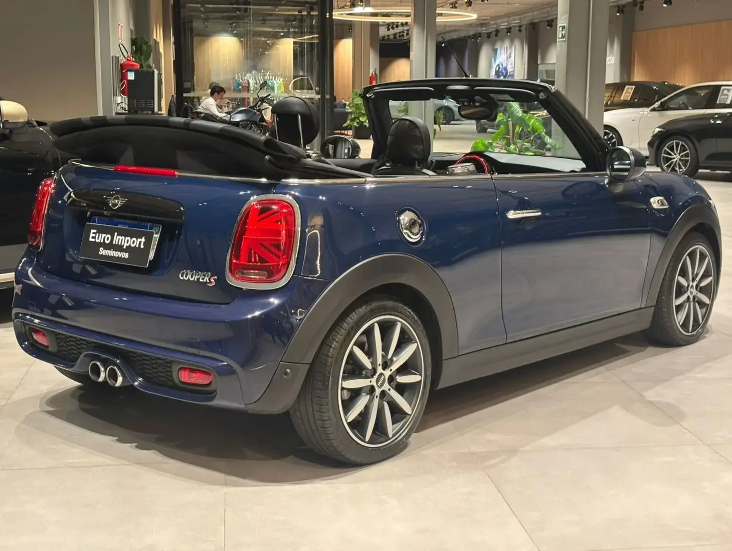 galeria Cooper Cabrio