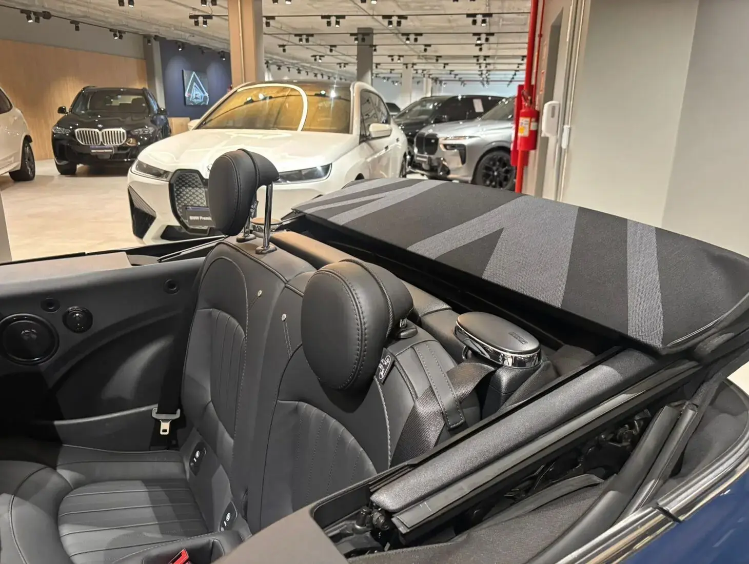 galeria Cooper Cabrio