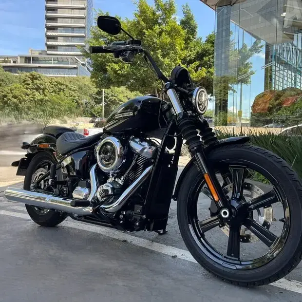 Harley Davidson Street Bob FXBB