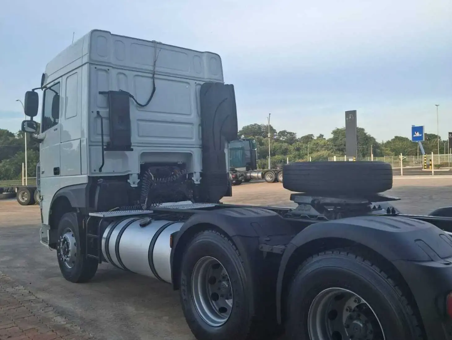 galeria DAF XF FTT 530 6x4