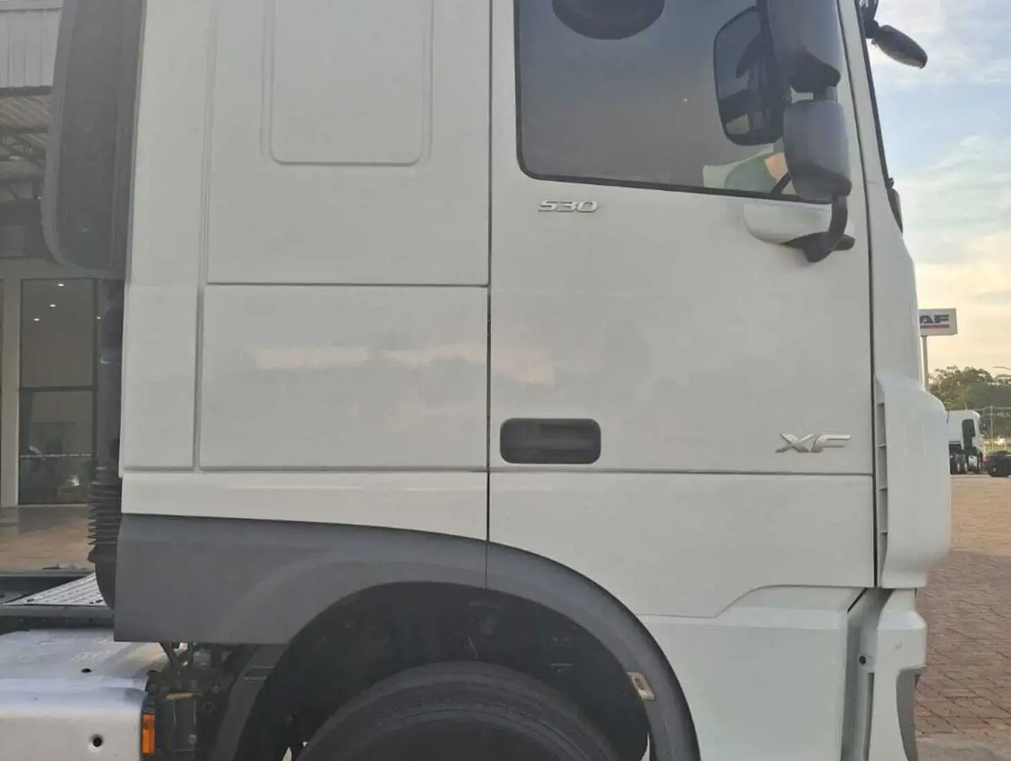 galeria DAF XF FTT 530 6x4